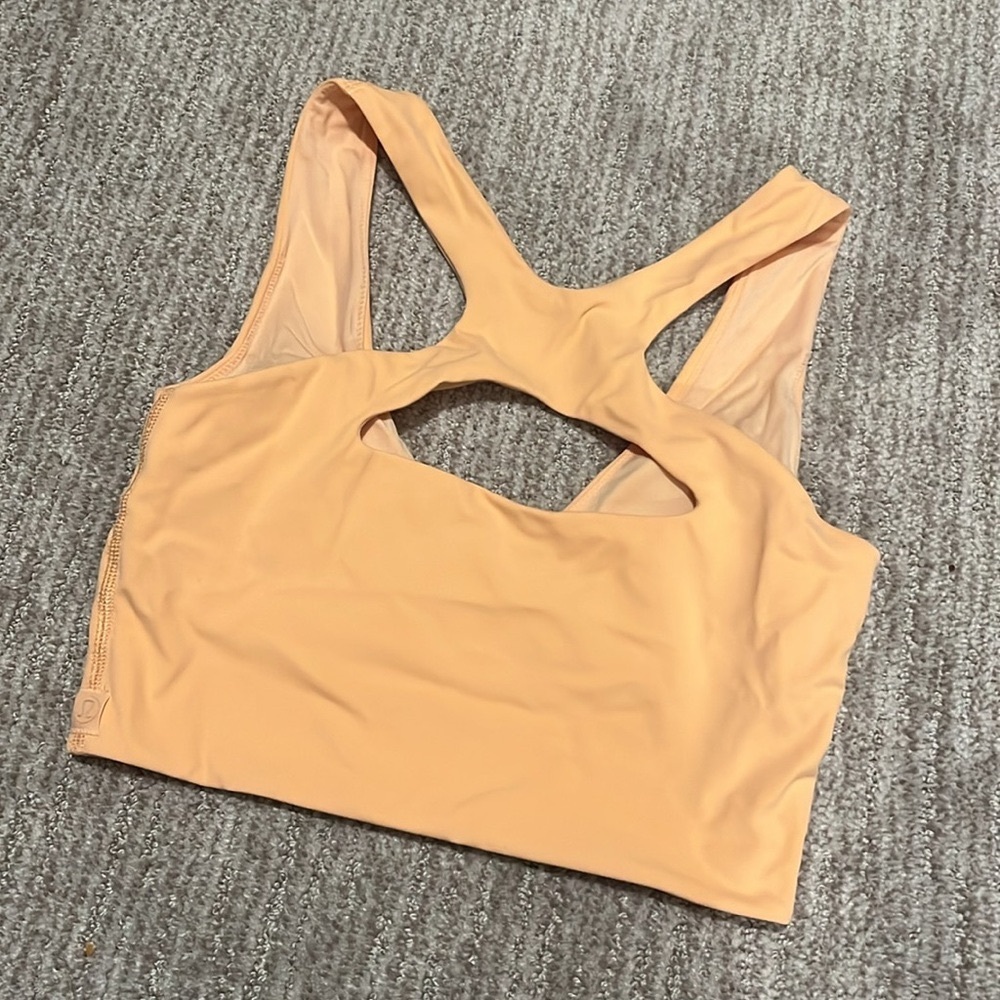 Reversible Lululemon Bend This scoop and cross bra